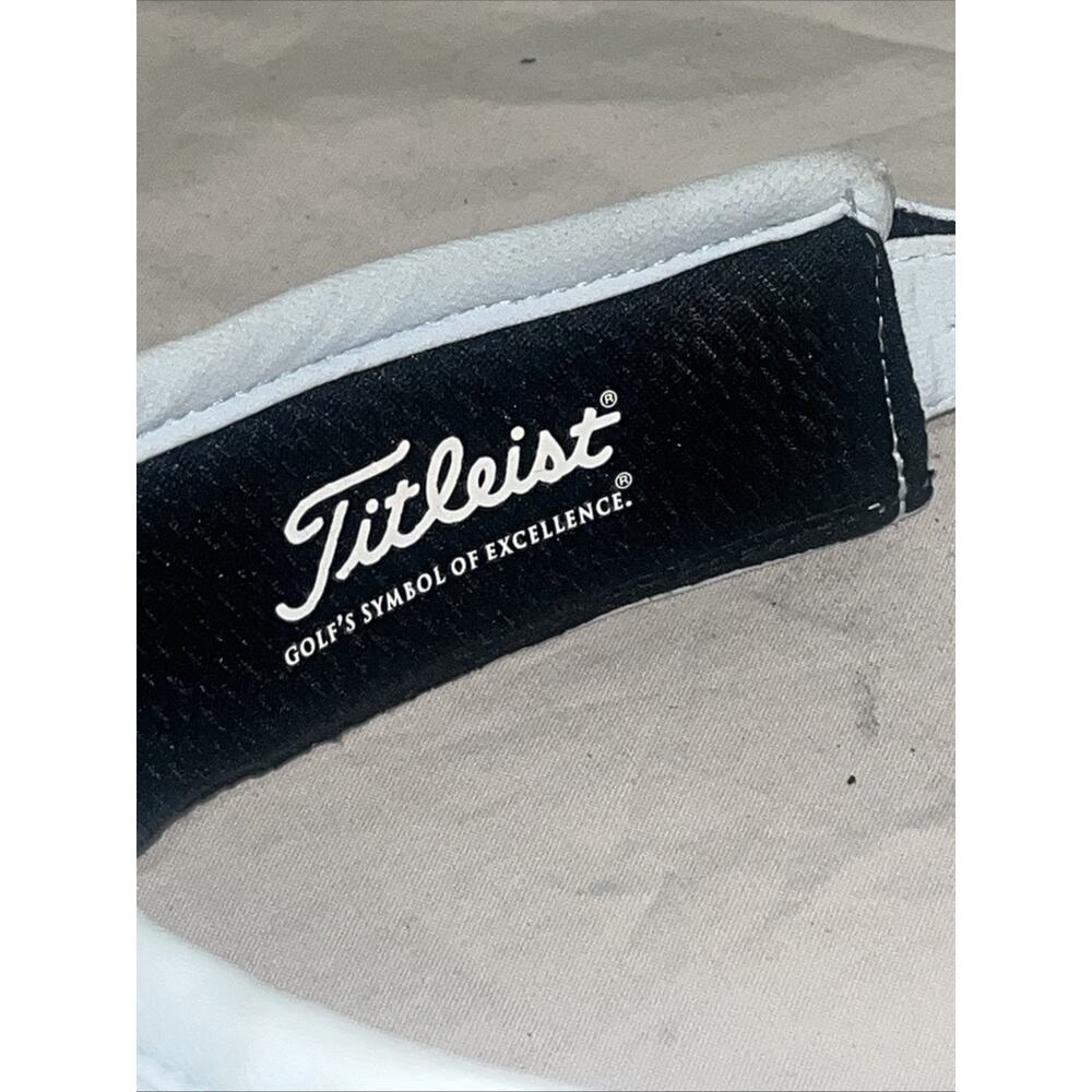 Titleist Ladies Sundrop Golf Visor One Size Hat . Light Cyan Blue. - Picture 7 of 7
